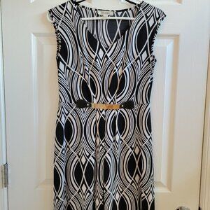 Dress Barn Petite Size 4 Black and White Patterned Midi Dress